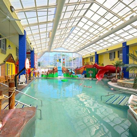 Comfort Inn Splash Harbor Bellville Εξωτερικό φωτογραφία