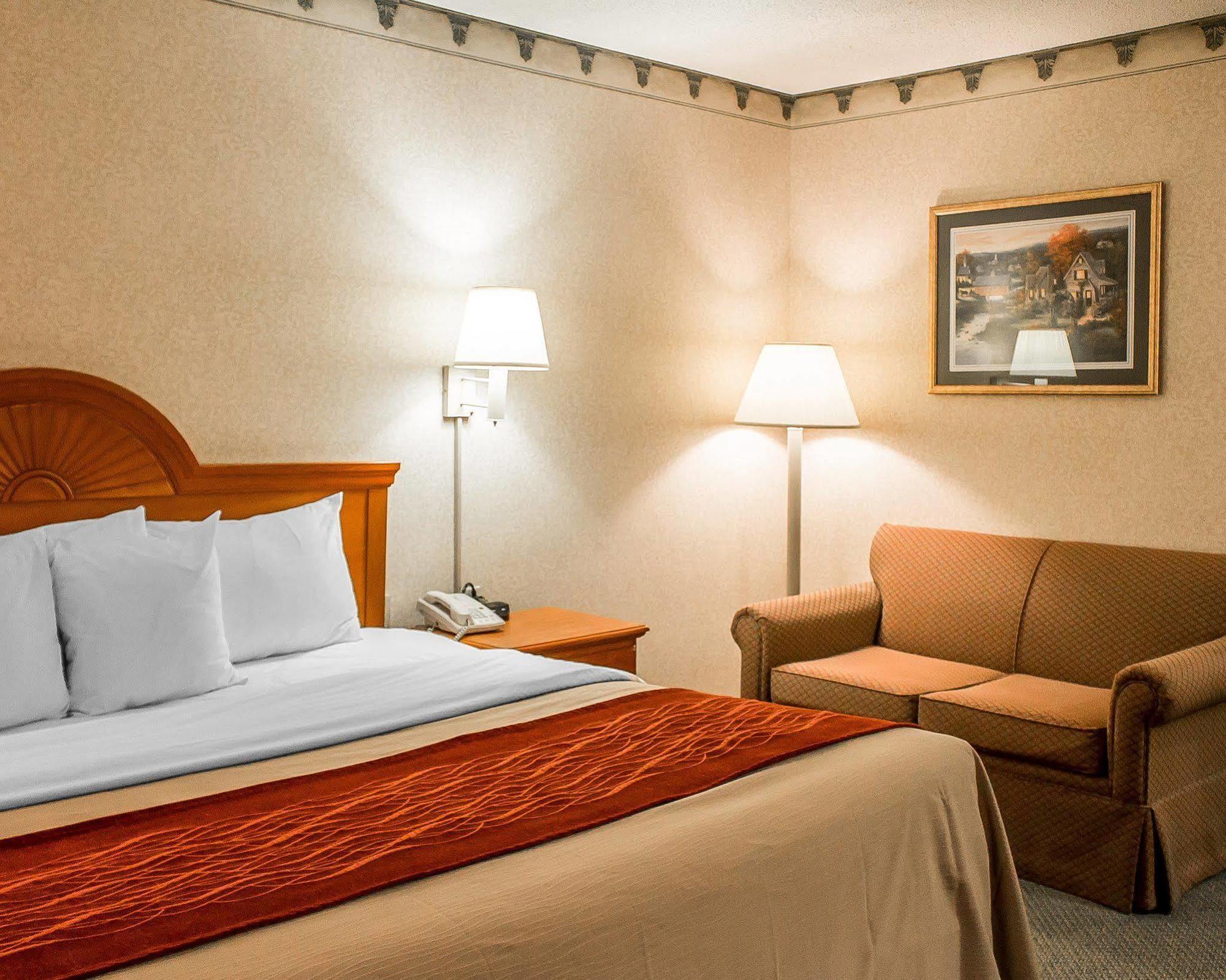 Comfort Inn Splash Harbor Bellville Εξωτερικό φωτογραφία
